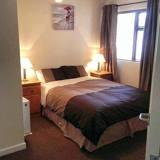 The Lough Inn Galway Buitenkant foto